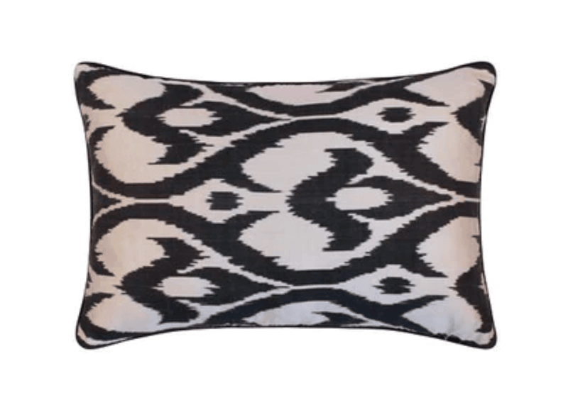 COUSSIN DOUBLE SOIE IKAT - 40x60 - ANA KHEL PARIS